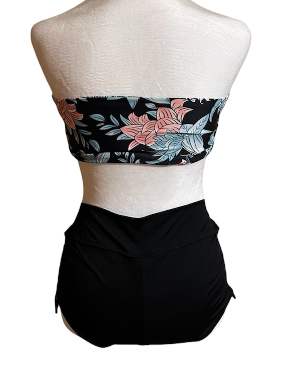 Zaful Floral Strapless Bikini Top & Black PINK High Waisted Bottoms - Picture 3 of 6